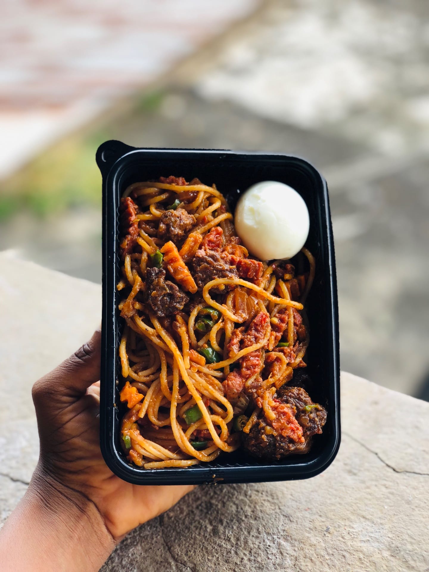 Jellof beef pasta with egg